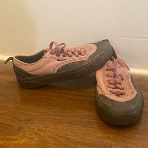 Rare pink suede vans